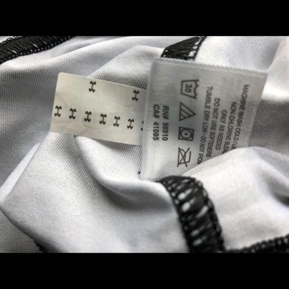 2/15$ Under Armour - Picture 7 of 7